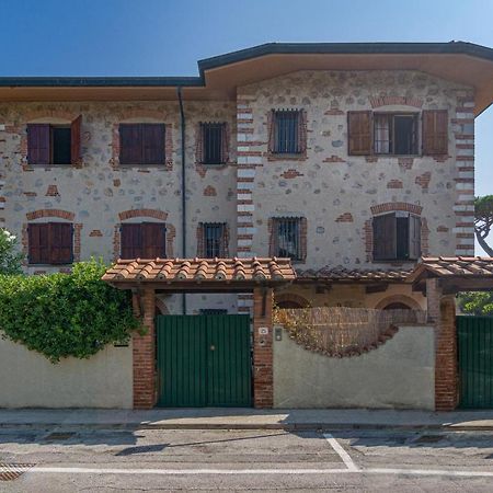 Villa Il Fortino Lido di Camaiore Exterior photo